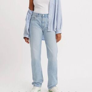 NWOT Levi’s 501 90s Jeans - Ever Afternoon/Light Wash - Women’s W28 L30